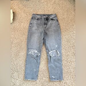 American Eagle Outfitters Gray Distressed Women Jeans